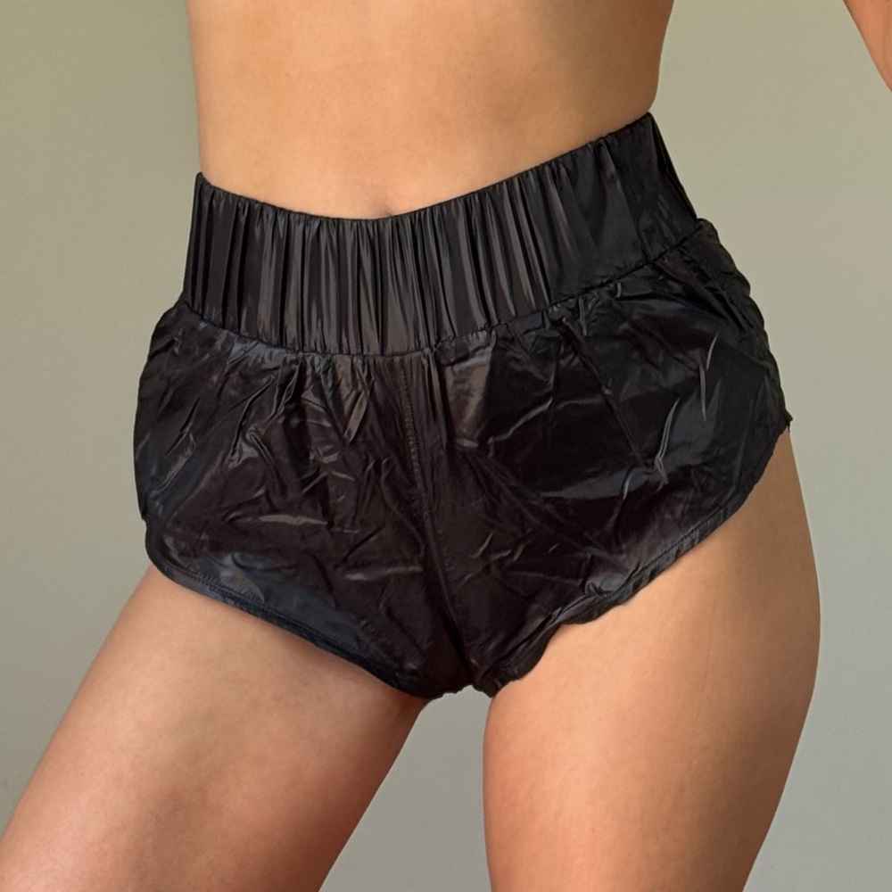“Are You Am I” black shorts with ruching in size medium